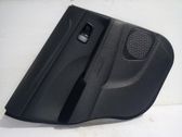 Moldura del tarjetero de la puerta trasera