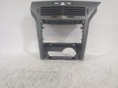 Rejilla de ventilación central del panel