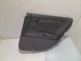Moldura del tarjetero de la puerta trasera