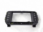 Radio / CD-Player / DVD-Player / Navigation