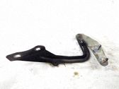 Engine bonnet/hood hinges