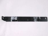 Front bumper mounting bracket
