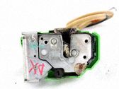 Cerradura de puerta trasera