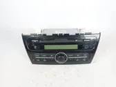 Radio/CD/DVD/GPS-pääyksikkö