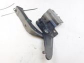 Engine bonnet/hood hinges