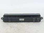 Radio / CD-Player / DVD-Player / Navigation