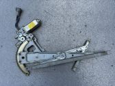 Front door manual window regulator