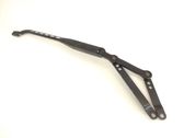 Front wiper blade arm