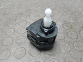 Headlight level adjustment motor