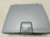 Compartimiento/consola central del panel