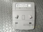 Etuistuimen valo