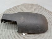Muovisen sivupeilin kotelo