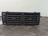 Grille d'aération centrale