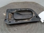 Manecilla interna puerta delantera