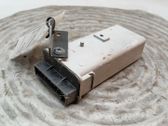 Oven keskuslukituksen ohjausyksikön moduuli