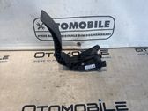 Accelerator throttle pedal