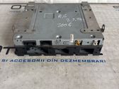 Radio/CD/DVD/GPS head unit
