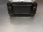 Radio / CD-Player / DVD-Player / Navigation