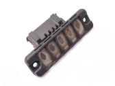Sliding door contact joint