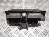Tailgate/trunk/boot lock/catch/latch