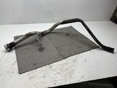 Tuyau de remplissage de réservoir de carburant