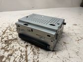 Radio / CD-Player / DVD-Player / Navigation