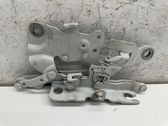 Engine bonnet/hood hinges