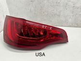 Tailgate rear/tail lights