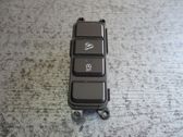 Autres pièces compartiment moteur