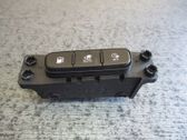 Autres pièces compartiment moteur