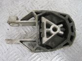 Engine mount vacuum valve