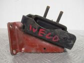 Engine mount bracket