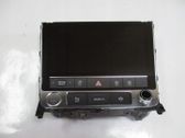 Radio / CD-Player / DVD-Player / Navigation