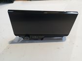 Radio / CD-Player / DVD-Player / Navigation