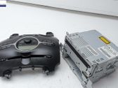 Radio/CD/DVD/GPS head unit