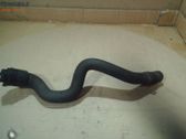 Tuyau de liquide de refroidissement moteur