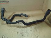 Tuyau de liquide de refroidissement moteur