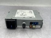 Radio / CD-Player / DVD-Player / Navigation