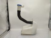 Windshield washer fluid reservoir/tank