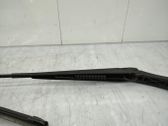 Front wiper blade arm