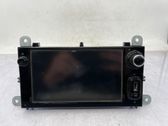 Radio / CD-Player / DVD-Player / Navigation