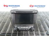 Radio / CD-Player / DVD-Player / Navigation