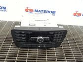 Radio / CD-Player / DVD-Player / Navigation