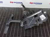 Engine mount bracket