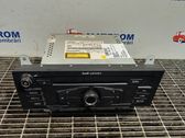 Radio / CD-Player / DVD-Player / Navigation