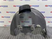 Front wheel arch liner splash guards