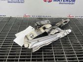Engine bonnet/hood hinges