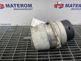 Engine mount bracket
