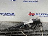 Klamka zewnętrzna drzwi przednich
