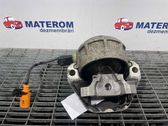 Engine mount bracket